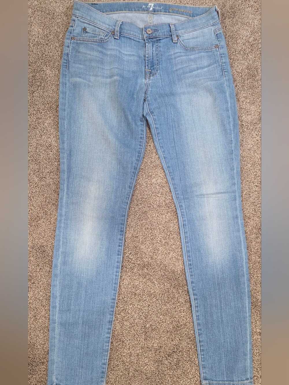 7 For All Mankind Gwenevere Jeans Size 29 Light Wash Skinny Stretch